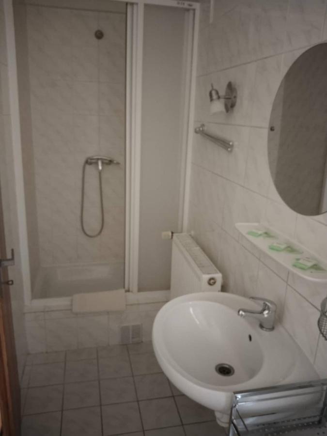 Hotel Jaro Мельник Екстер'єр фото